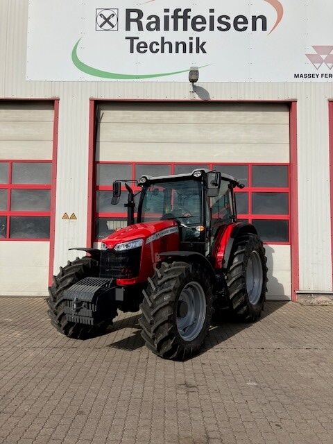 ny Massey Ferguson 5712 M 4WD Cab Essential traktor på hjul