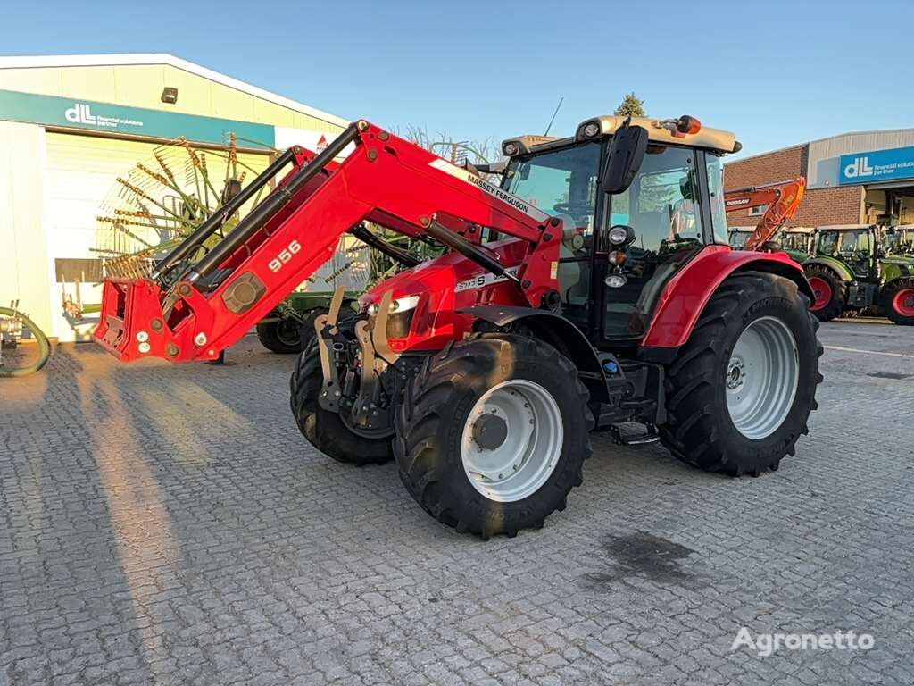 جرار بعجلات Massey Ferguson 5713S 0