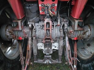 Massey Ferguson 575-2 tractor de ruedas