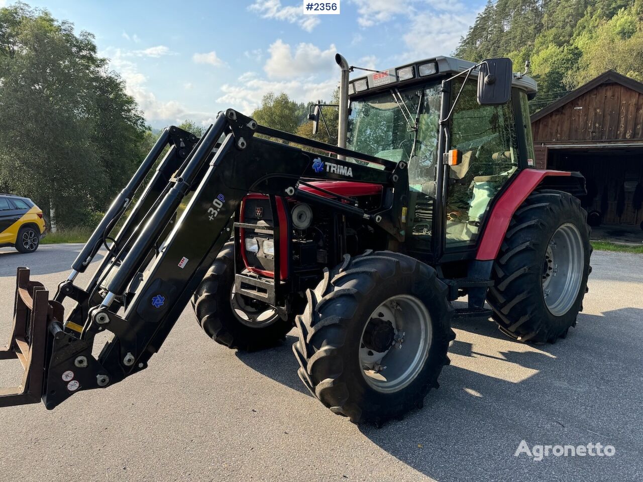 tracteur à roues Massey Ferguson 6140