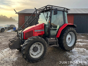 tracteur à roues Massey Ferguson 6140 4WD