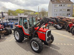 trator de rodas Massey Ferguson 690