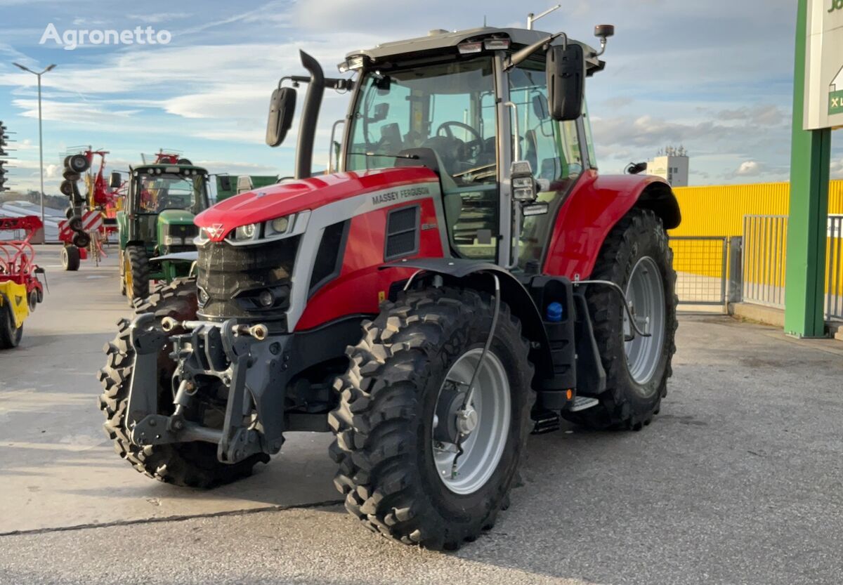 ciągnik kołowy Massey Ferguson 6S.155