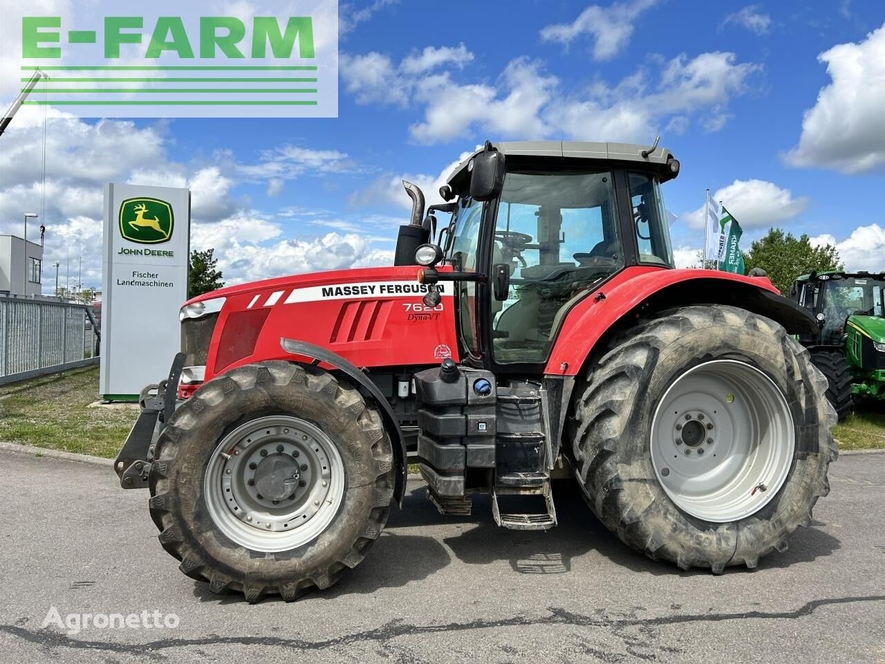 tracteur à roues Massey Ferguson 7620 dynavt