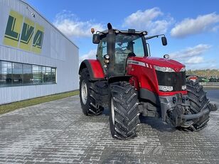 Massey Ferguson 8670 wheel tractor