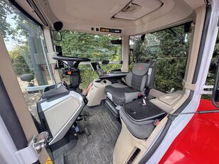 Máy kéo bánh lốp Massey Ferguson 8s.205 Dyna7 Exclusive để bán - Hình ảnh 25 | Agroline VN Máy kéo bánh lốp Massey Ferguson 8s.205 Dyna7 Exclusive | Hình ảnh 25 - Agroline