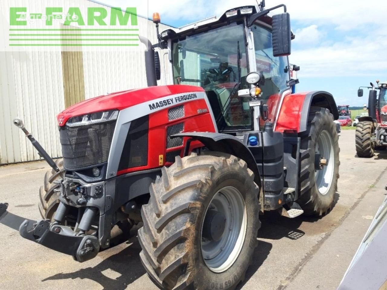 Massey Ferguson 8s 205 d 7 exclusive wheel tractor