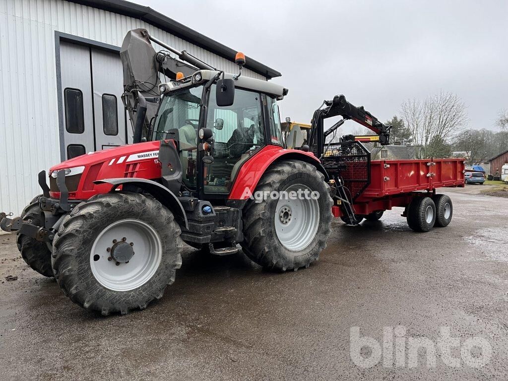 Massey Ferguson MASSEY-FERG./MAS-HARRIS 5813 Dyna 6 hjultraktor