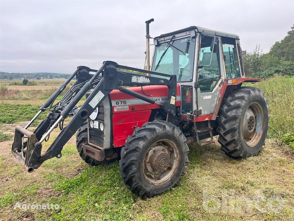 колесен трактор Massey Ferguson MASSEY FERGUSON MF 675