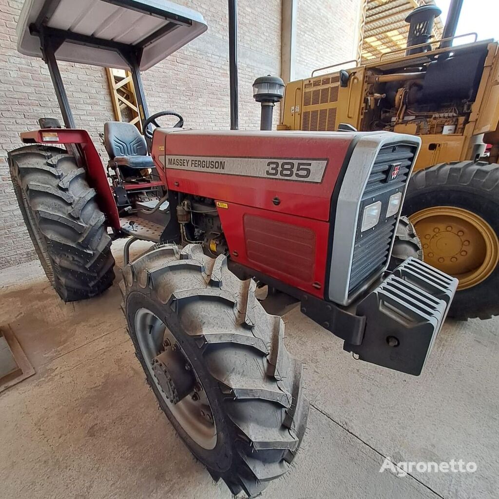 Massey Ferguson MF-385-4WD traktor på hjul