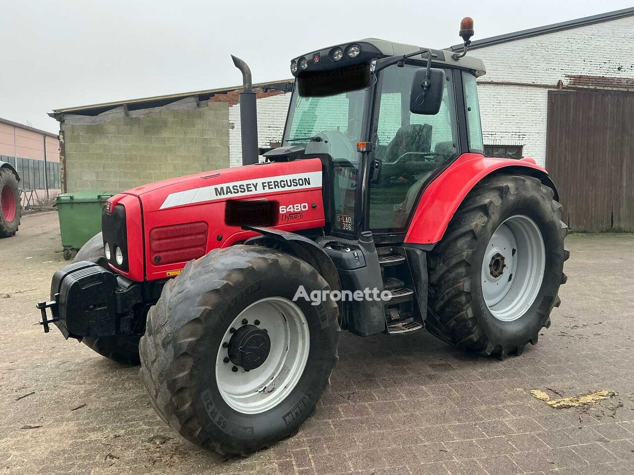 轮式拖拉机 Massey Ferguson MF6480