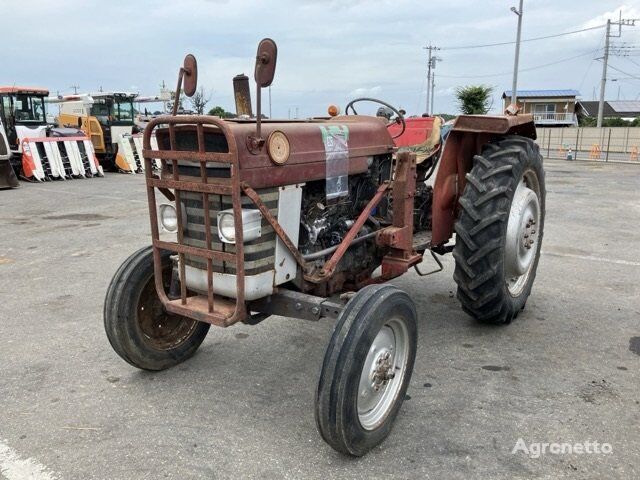 traktor roda Massey Ferguson TRACTOR(Massey Ferguson)