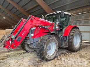 tracteur à roues Massey Ferguson WB