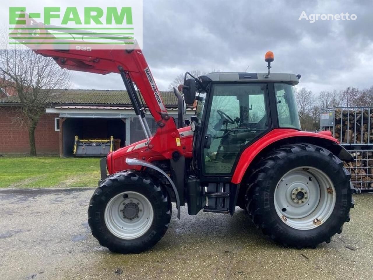 kolesový traktor Massey Ferguson mf 5435 mit frontlader