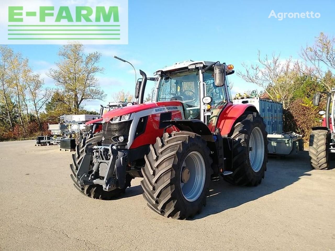 Massey Ferguson mf 7s.210 dyna-vt exclusive traktor točkaš