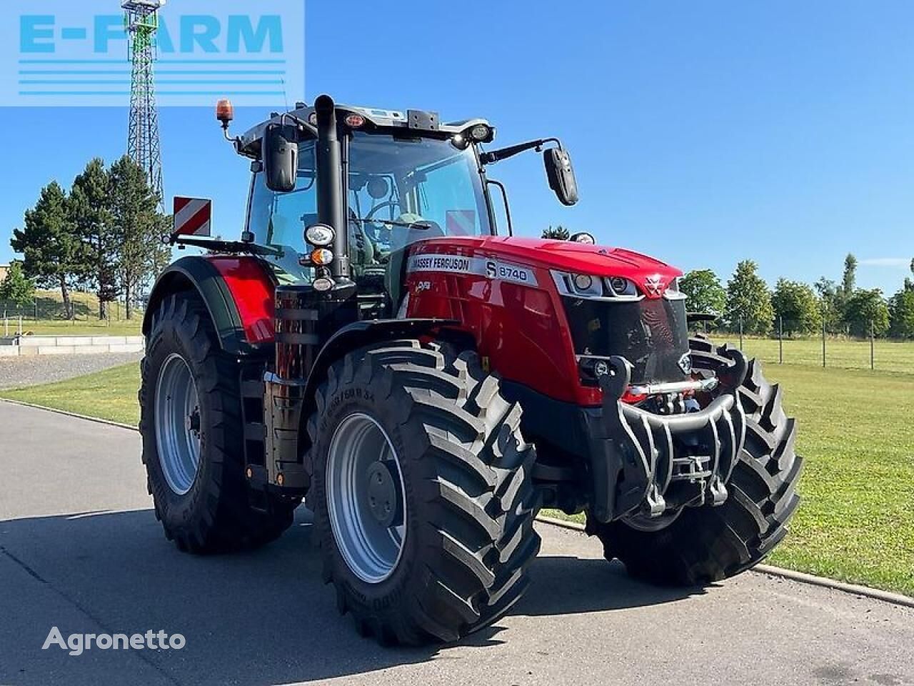 جرار بعجلات Massey Ferguson mf 8740 s dyna-vt exclusive Exclusive