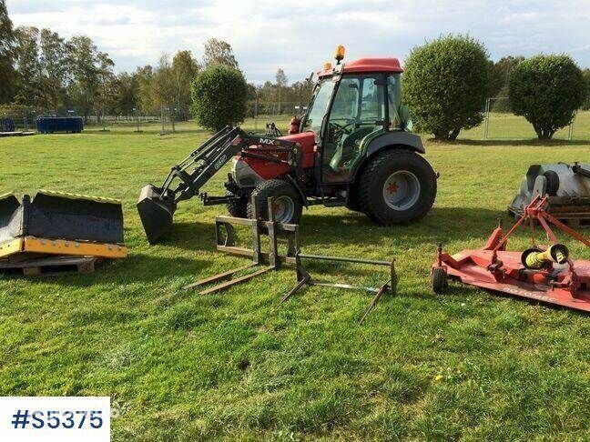 трактор колесный McCormick GX50H Tractor with attachments