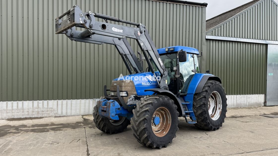 McCormick MTX 135 c/w Quicke Q65 Loader tractor de ruedas