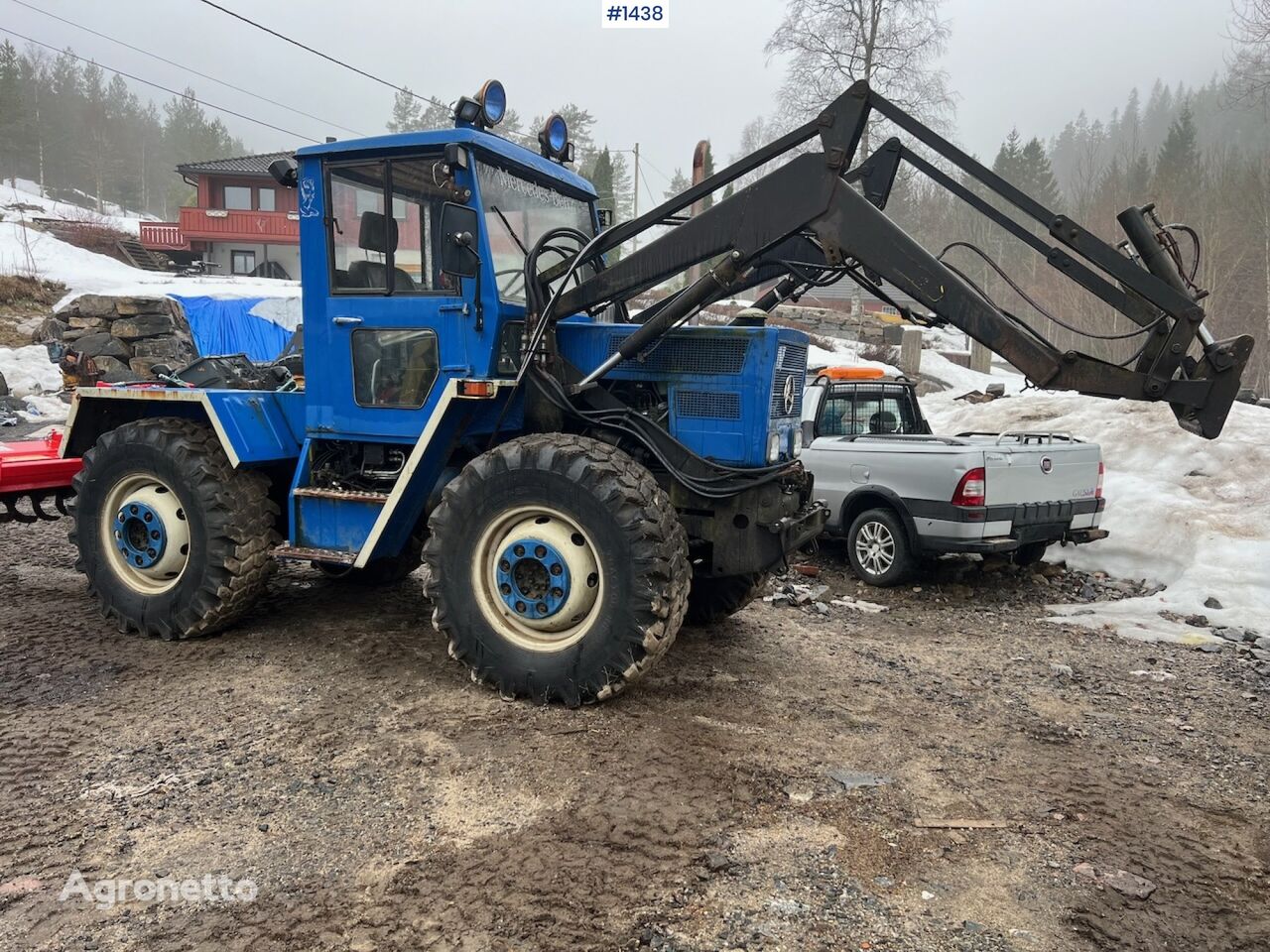 trator de rodas Mercedes-Benz MB-Trac 900