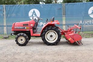 جرار بعجلات Mitsubishi MT16