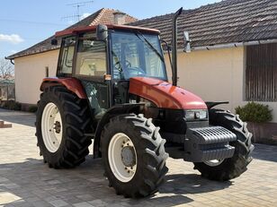 tracteur &agrave; roues New Holland L85 DT