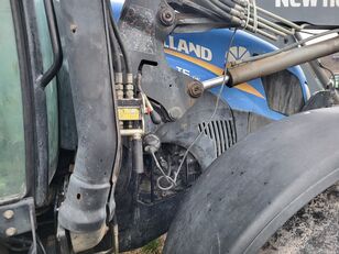 Купить трактор колесный New Holland T 5.115 4X4 - Изображение 79 | Agroline GE Трактор колесный New Holland T 5.115 4X4 | Изображение 79 - Agroline