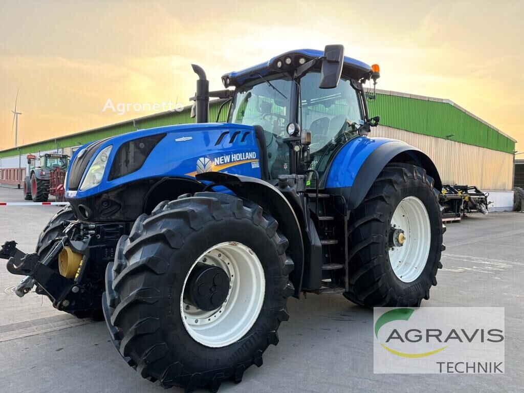 New Holland T 7.275 Auto Command wheel tractor