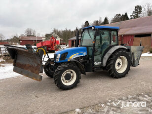 New Holland T4040 Radtraktor