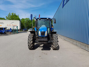 New Holland T5050 wheel tractor
