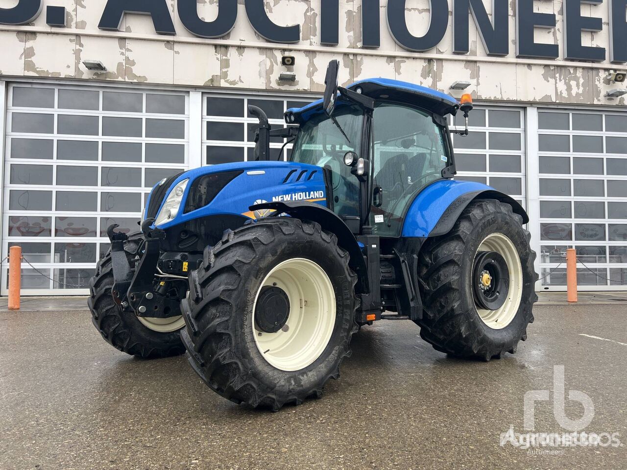 New Holland T6.180 DC traktor på hjul