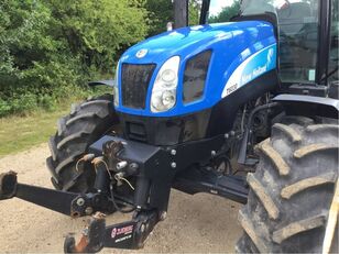 трактор колесный New Holland T6030