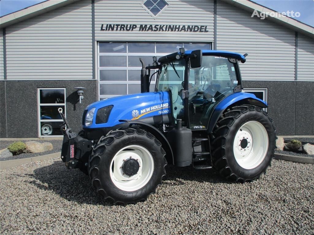 tracteur à roues New Holland T6050 Delta