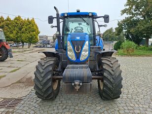 трактор колесный New Holland T7.200