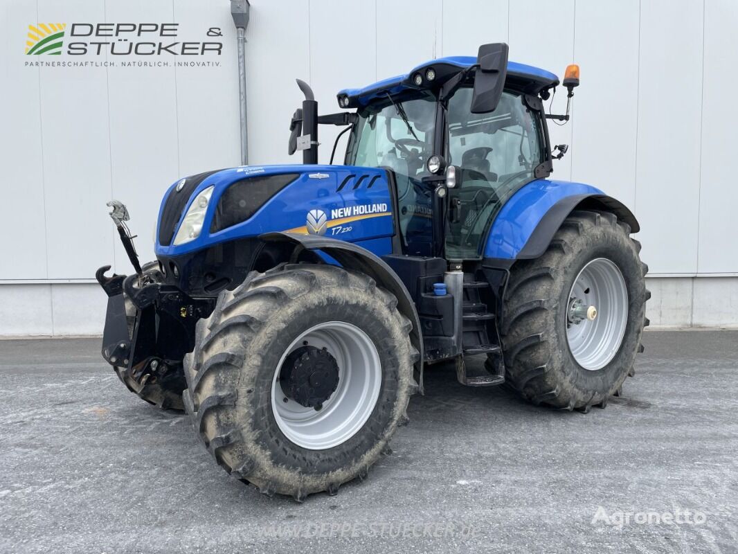 tracteur à roues New Holland T7.230