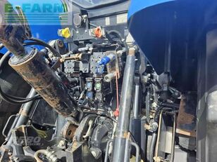 Trattore gommato New Holland T7.230 Autocommand in vendita - Immagine 7 | Agroline IT Trattore gommato New Holland T7.230 Autocommand | Immagine 7 - Agroline