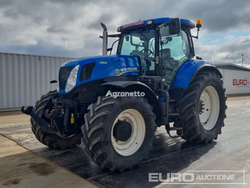 tracteur à roues New Holland T7.235