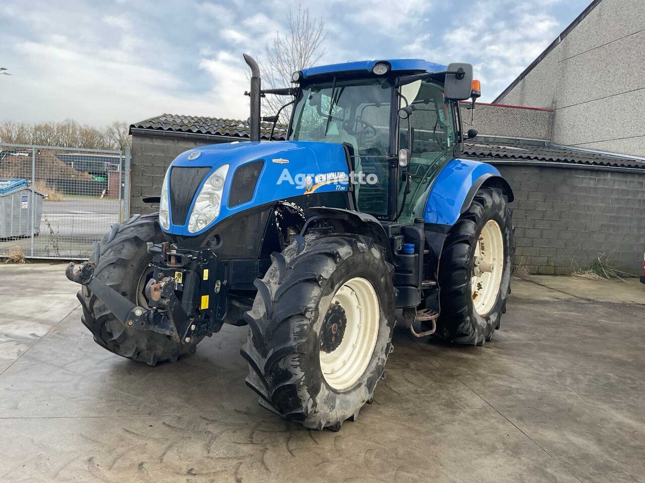 New Holland T7.250 wheel tractor