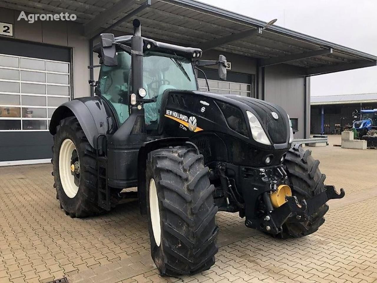 جرار بعجلات New Holland T7.275 AUTOCOMMAND MY18