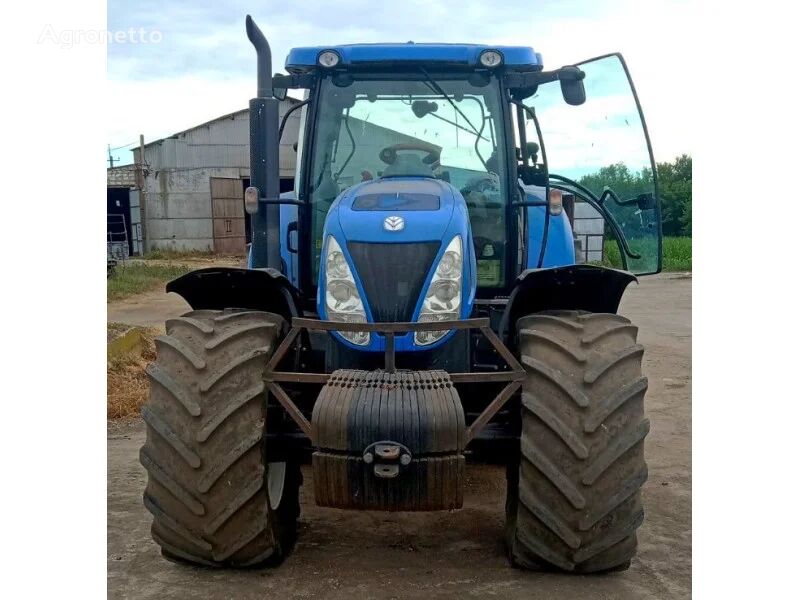 трактор колесный New Holland T7060