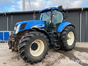 New Holland T7060 wheel tractor