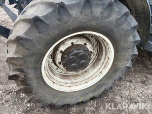 بيع جرار بعجلات New Holland T7070 - صورة 9 | Agroline IQ جرار بعجلات New Holland T7070 | صورة 9 - Agroline