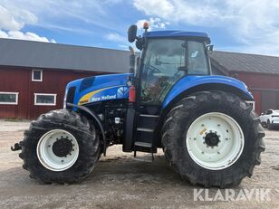جرار بعجلات New Holland T8050