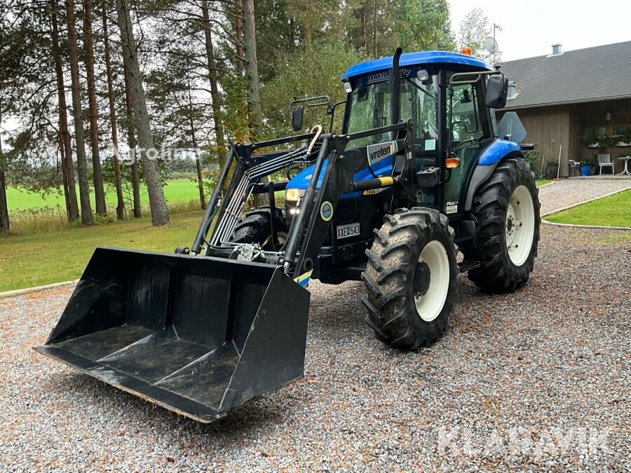 Трактор колесный New Holland TD80D - Agroline