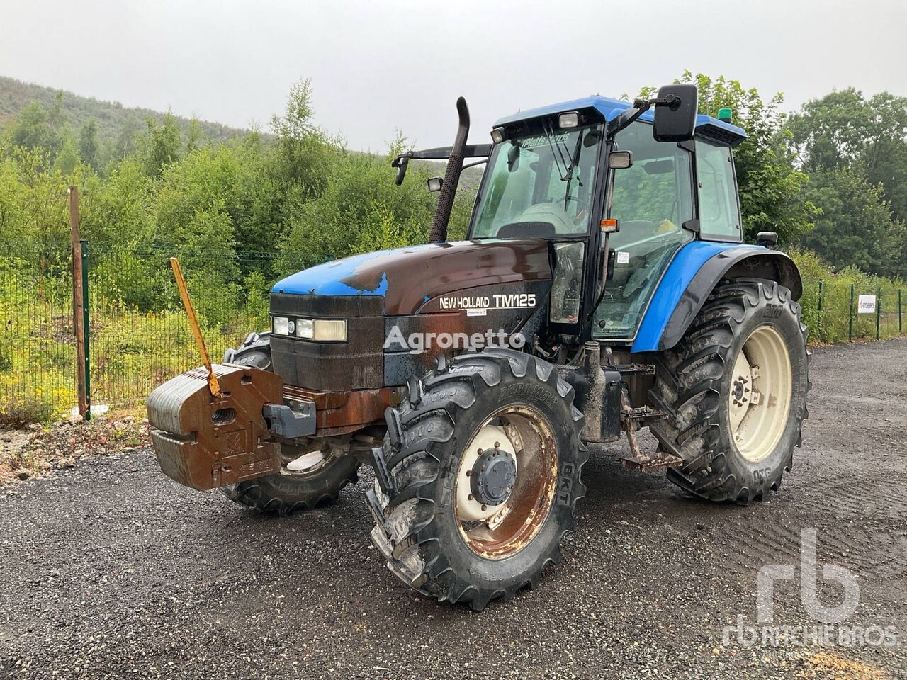 New Holland TM125 wheel tractor