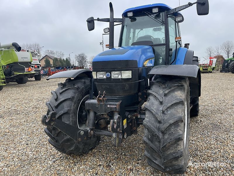 New Holland TM155 traktor på hjul