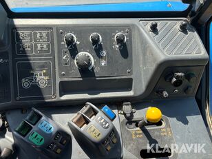 Купить трактор колесный New Holland TM190 - Изображение 13 | Agroline KG Трактор колесный New Holland TM190 | Изображение 13 - Agroline