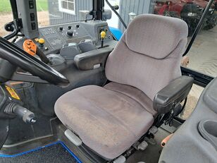Traktor roda New Holland TM190 4WD dijual - Gambar 23 | Agroline ID Traktor roda New Holland TM190 4WD | Gambar 23 - Agroline