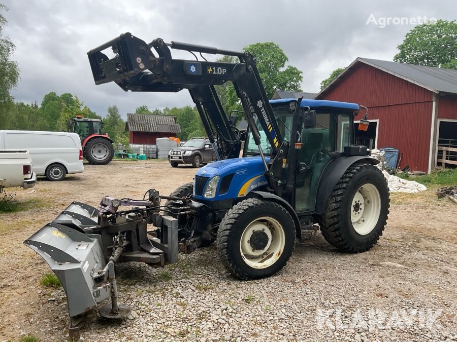 New Holland TN75DA wheel tractor