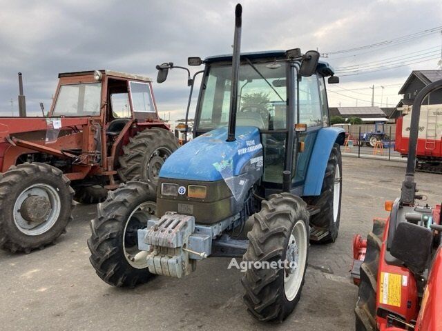 Купить трактор колесный New Holland TRACTOR(NEW HOLLAND) | Agroline AZ Трактор колесный New Holland TRACTOR(NEW HOLLAND) - Agroline