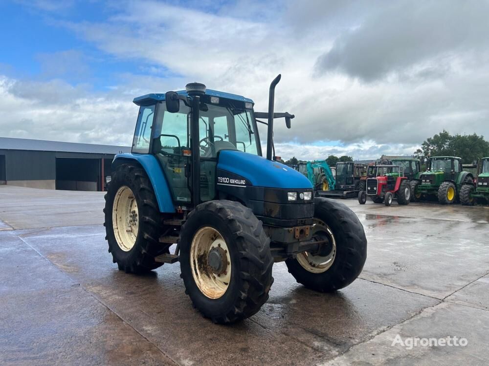 New Holland TS 100 tractor de ruedas